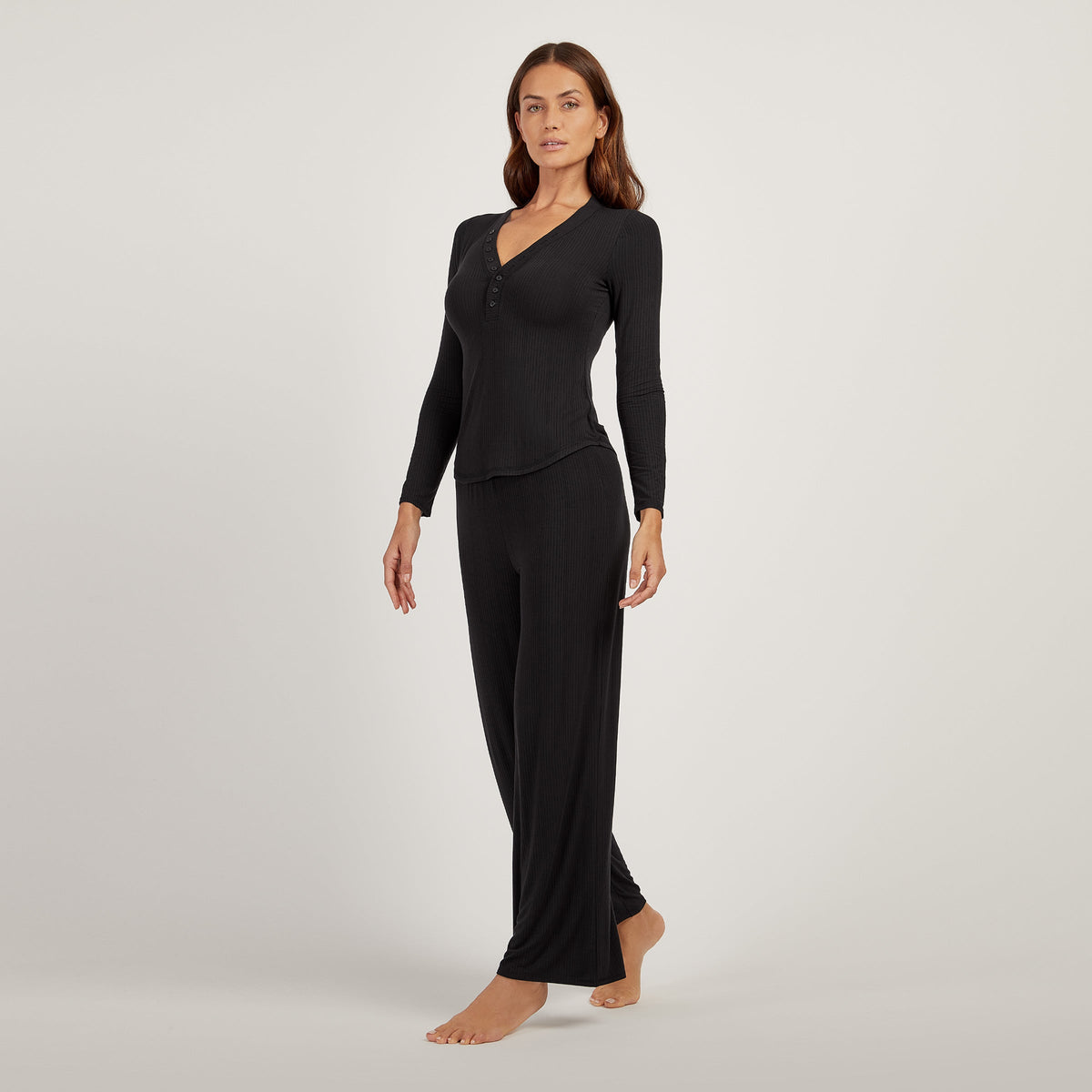 Pantalones cómodos de pierna ancha para estar en casa