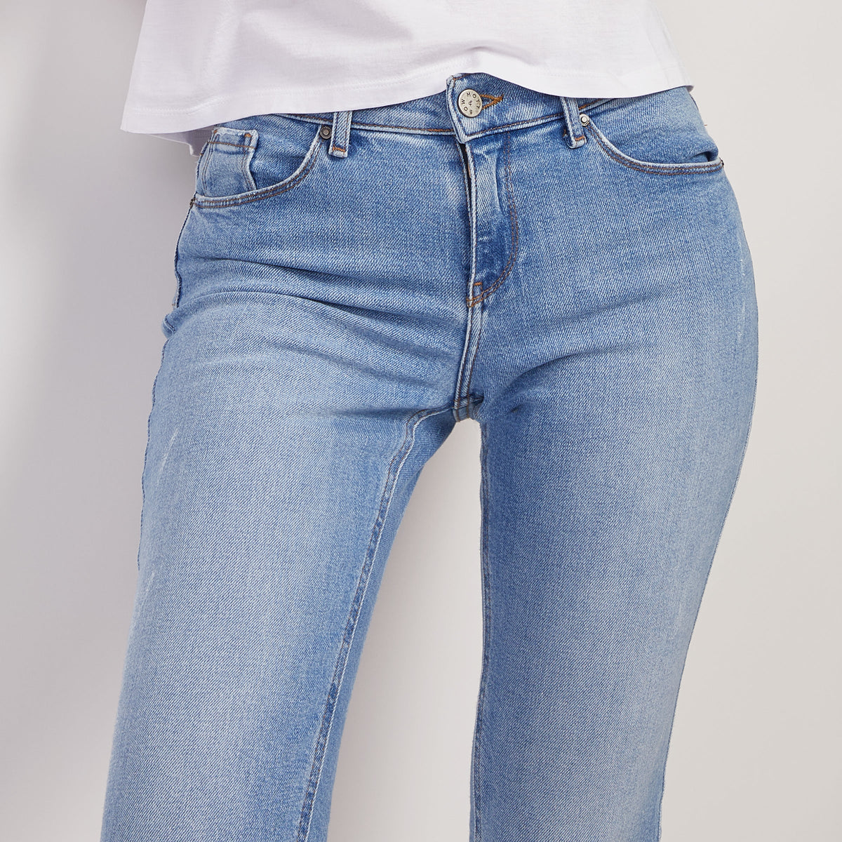 Jeans Hubert de tiro medio y corte slim recto